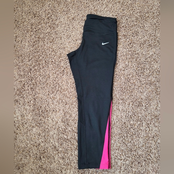 Nike Dri-fit High Waisted Black and Pink Leggings - Picture 8 of 11